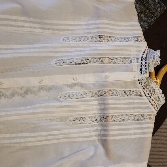 Doen lace Amaya blouse - Picture 7 of 14